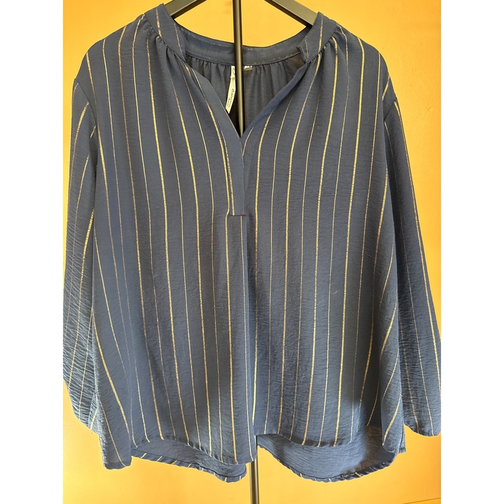 NY Collection Woman Navy Blue Gold Metallic Pinstripe Roll Tab Sleeve Blouse 1X
